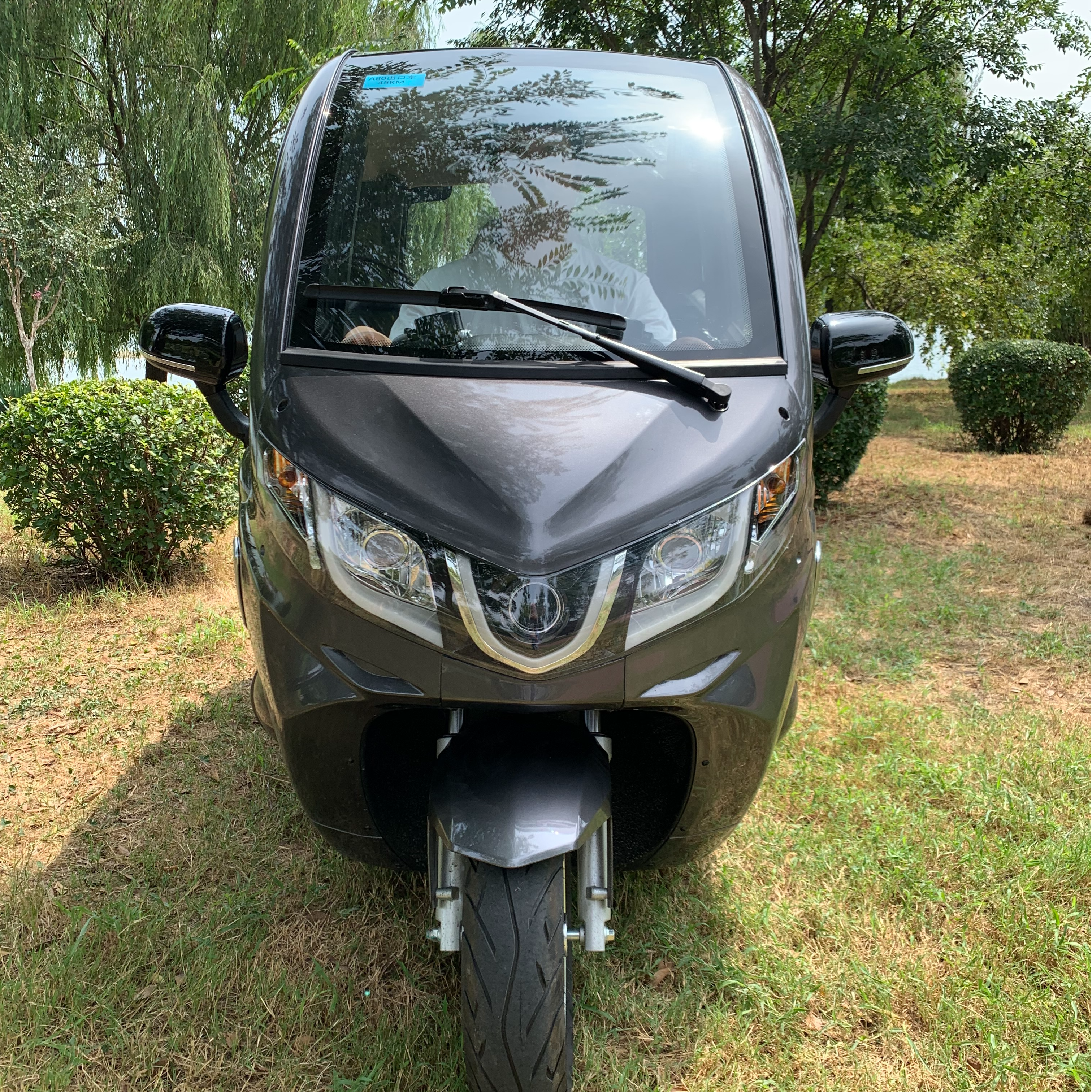 High quality eec enclosed new design passenger cabin scooter 3 wheel electric tricycle for adult