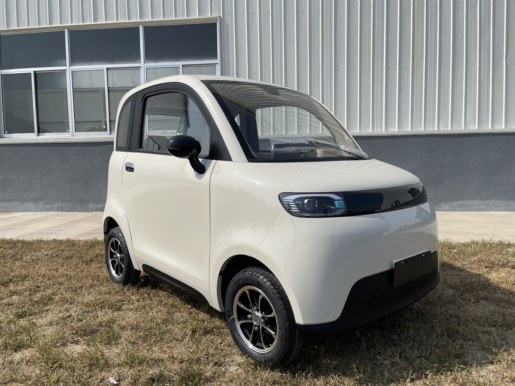  New eec approved 4 wheel electric cabin scooter car for adult