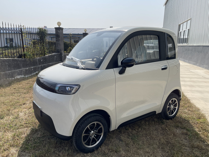 Passenger adult eec new 4 wheel electric cabin scooter car 