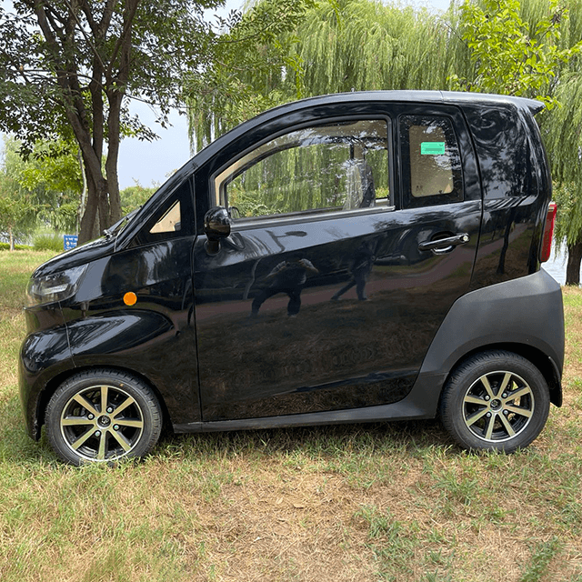 New designed 4 wheel electric cabin scooter car for adult