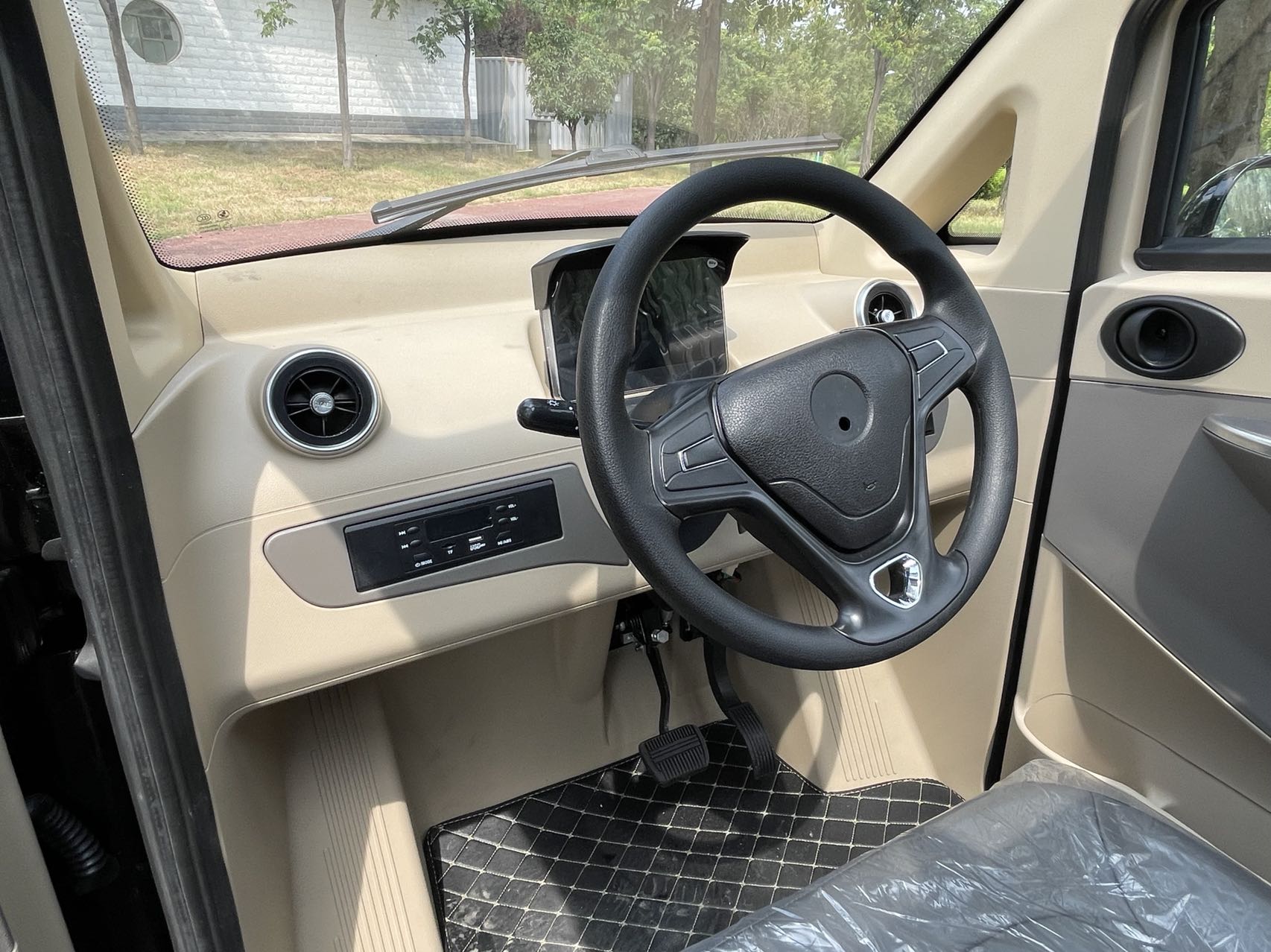 Enclosed eec 4 wheel electric cabin scooter car for adult